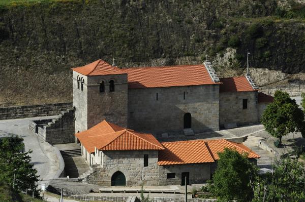 Mosteiro do Salvador de Freixo de Baixo