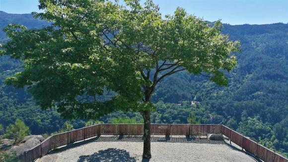 Miradouro Fraga Negra