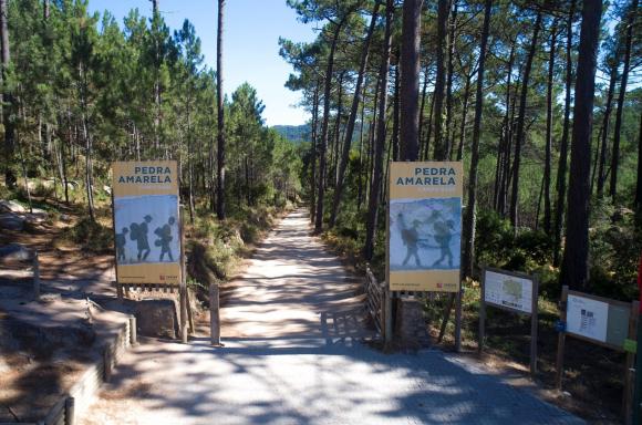 Pedra Amarela Campo Base