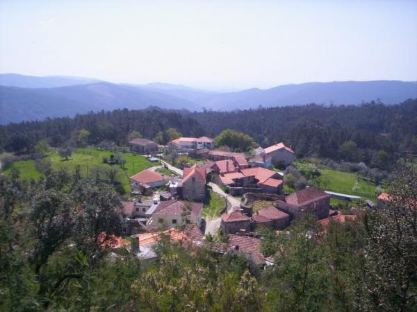 Aldeia de Macieira de Alcôba