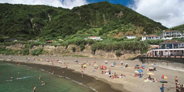Praia do Fogo (Ribeira Quente)