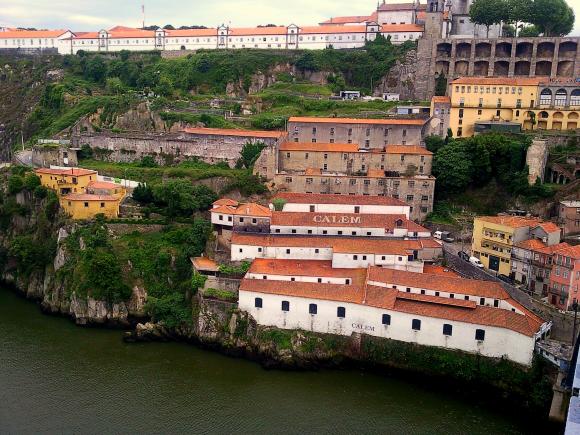 Caves do Vinho do Porto 4