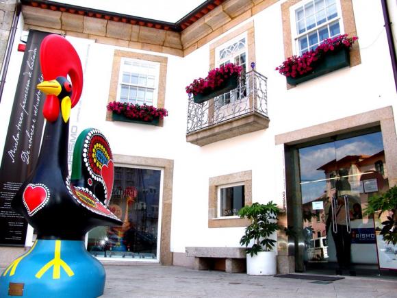 Percursos pedestres - Circuito Histórico e Natural