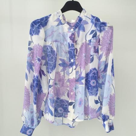 Blusa Motivo Flores