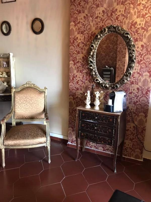 CABELEIREIRO E ESTÉTICA