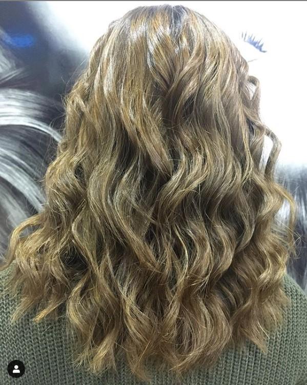 CUIDAMOS DO SEU CABELO