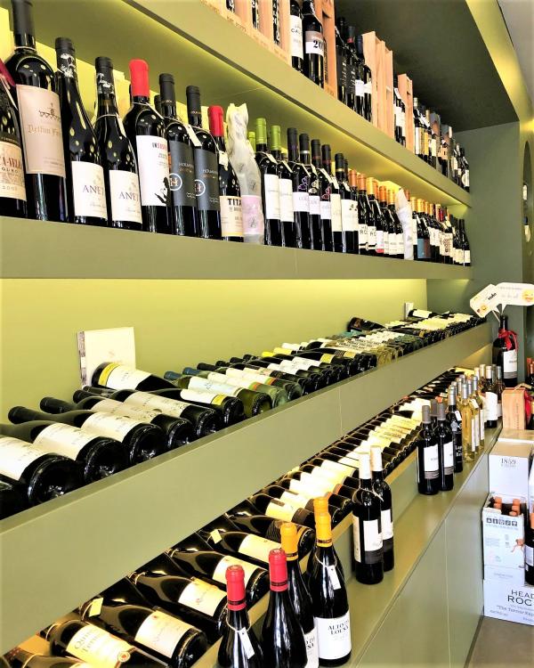 GARRAFEIRA ÓTIMOS VINHOS REGIONAIS