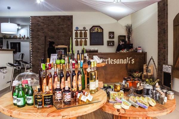 ESPAÇO COM VARIADA OFERTA