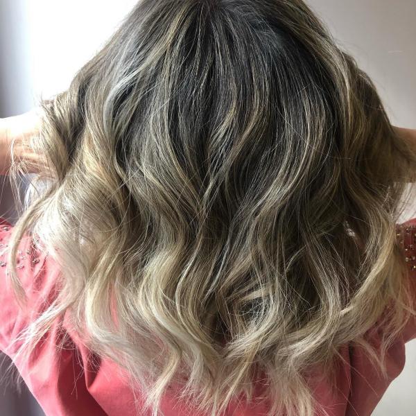 Serviços completo de Cabeleireira e Estética