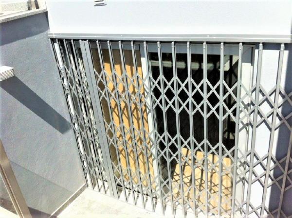 GRADES DE SEGURANÇA PARA COMÉRCIO E PARTICULARES