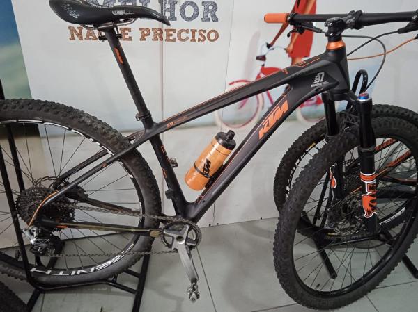 OFICINA DE REPARAÇÃO E MANUTENÇÃO