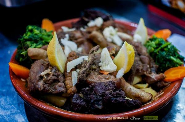 ESPECIALIDADES DE CARNE E PEIXE