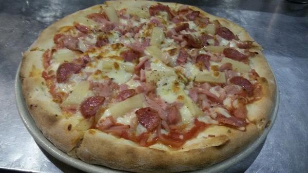 PIZZAS FORNO A LENHA