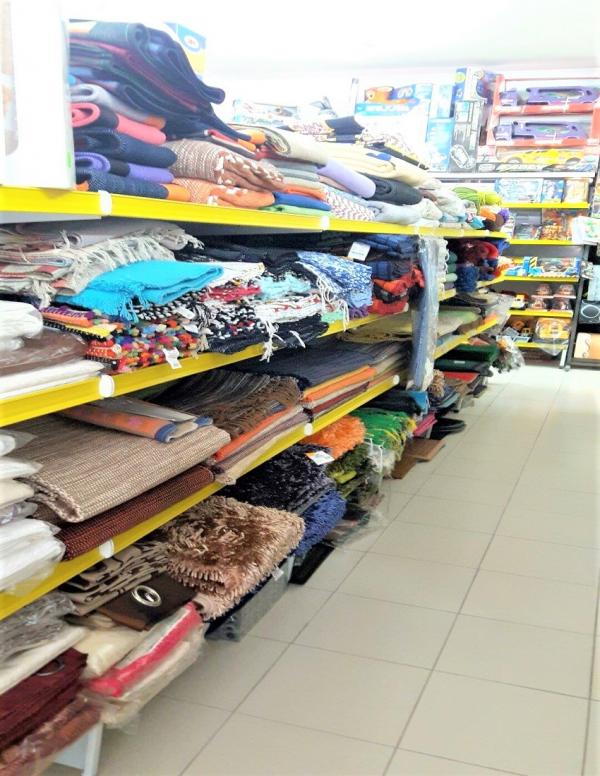 VARIADA OFERTA DE TEXTEIS LAR