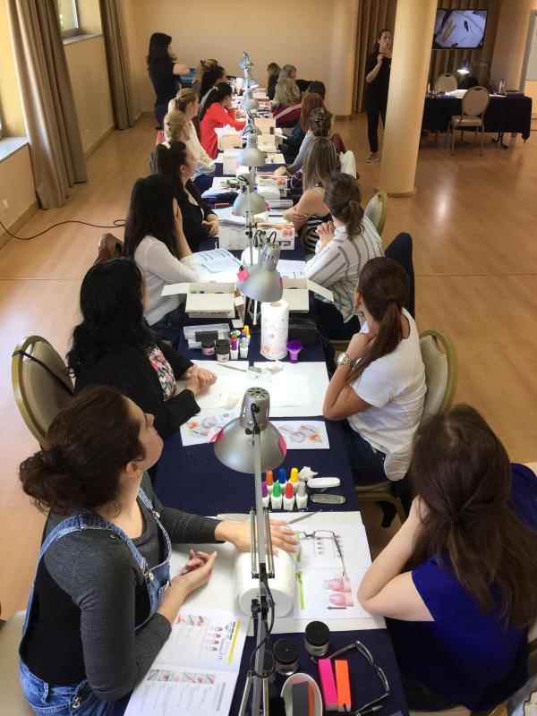 CURSO CERTIFICADO DIPPING SNS NAILS