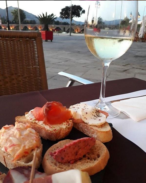 Taberna Cadeia Velha