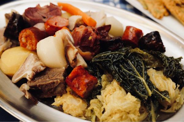 ESPECIALIDADES DE CARNE E PEIXE