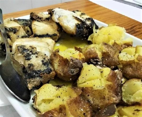 EMENTA DE PEIXE, CARNE E MARISCO