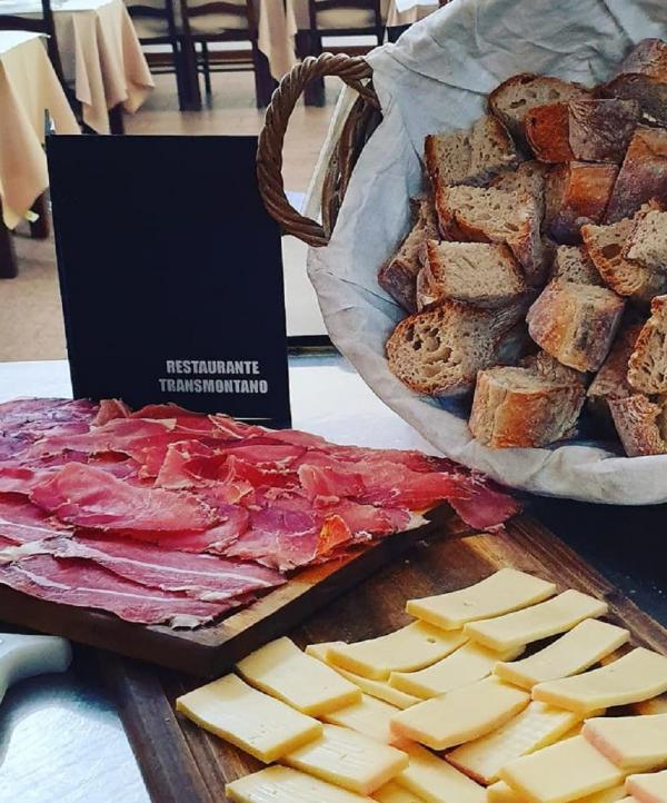 ENCHIDOS, PRESUNTOS E QUEIJOS