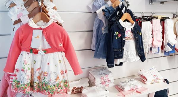 VESTUÁRIO PARA CRIANÇAS E JOVENS