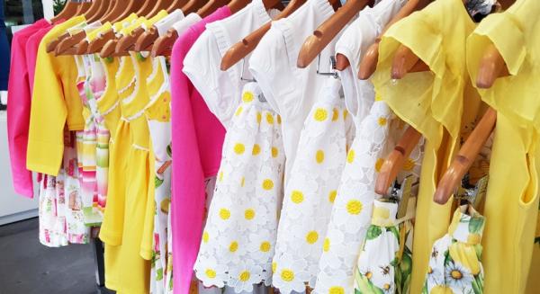 VARIEDADE DE ARTIGOS DE MODA