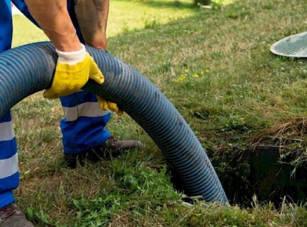 LIMPEZA DE FOSSAS SÉPTICAS