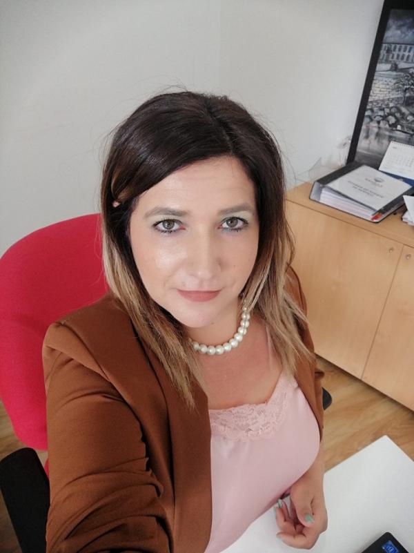 OLGA CARIDADE - AGENTE REMAX DIRECT