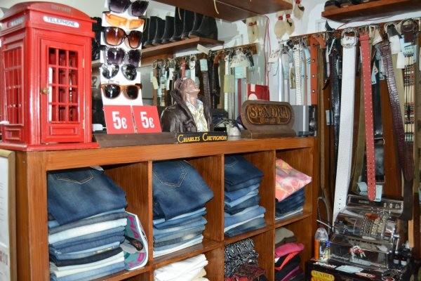 LOJA DE ROUPAS DE MARCA