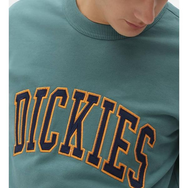 MODA FEMININA E MASCULINA