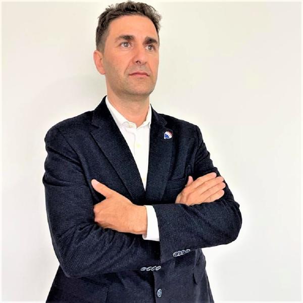 PEDRO COUTINHO - AGENTE REMAX DIRECT