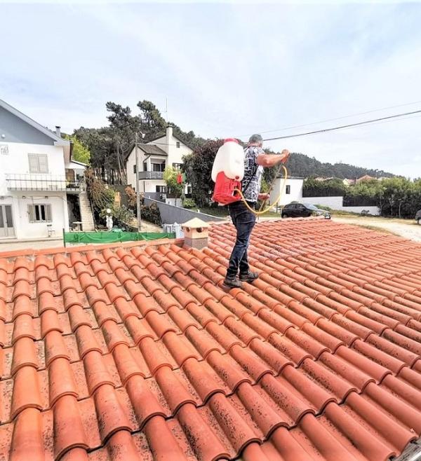 PRODUTOS NÃO CORROSIVOS COM 8 ANOS DE GARANTIA