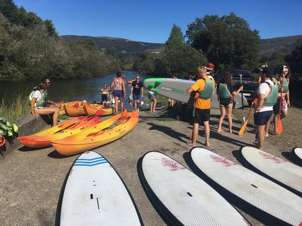 PERCURSOS E PROGRAMAS EM KAYAK