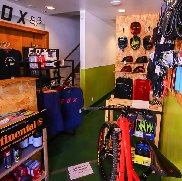 LOJA CENTRO DE PONTE DE LIMA