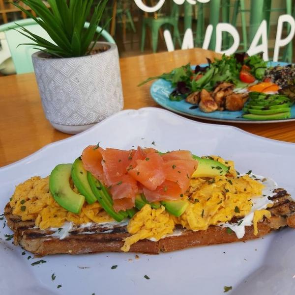 SAUDÁVEIS E DELICIOSOS