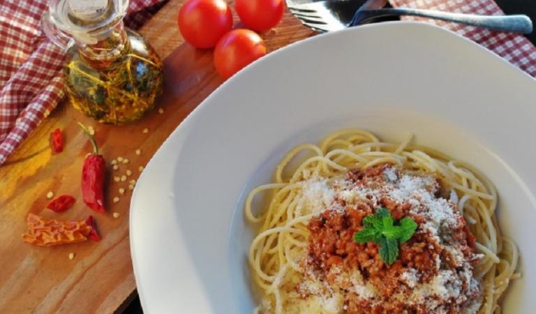 Spaghetti com Gamberi e Spinaci