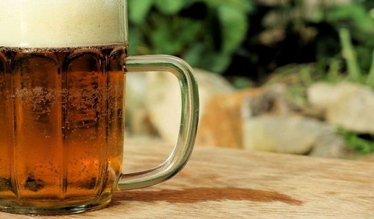 Cerveja sem Álcool Branca