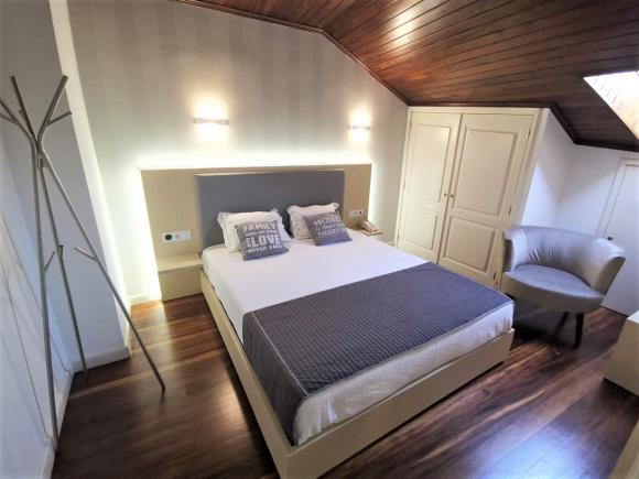 Hotel Residencial Dora