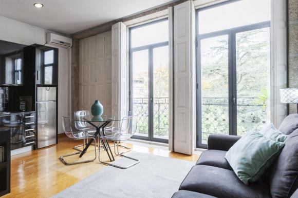 Oporto Cityview São Lazar