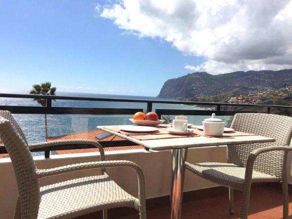 Ocean Cliffs Apartments