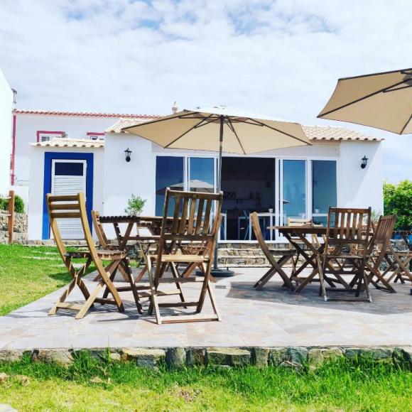 Pure Flor de Esteva - Bed & Breakfast