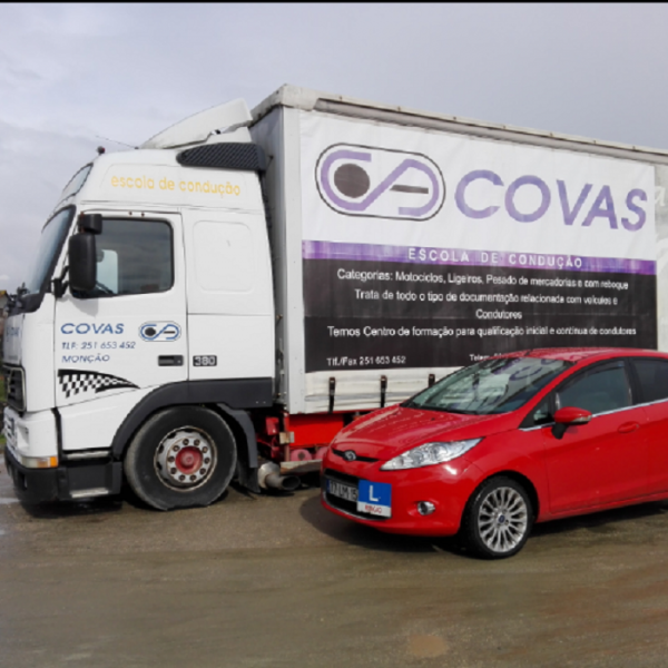 Escola de Condução Covas