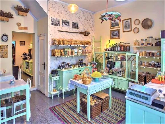 Casa Diogo Biscoitaria, Mercearia & Petiscaria