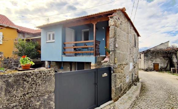 Casa Rural d `Avó em Alhais