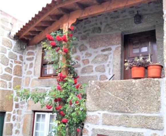 Casa do Beirado em Vinhó, Gouveia