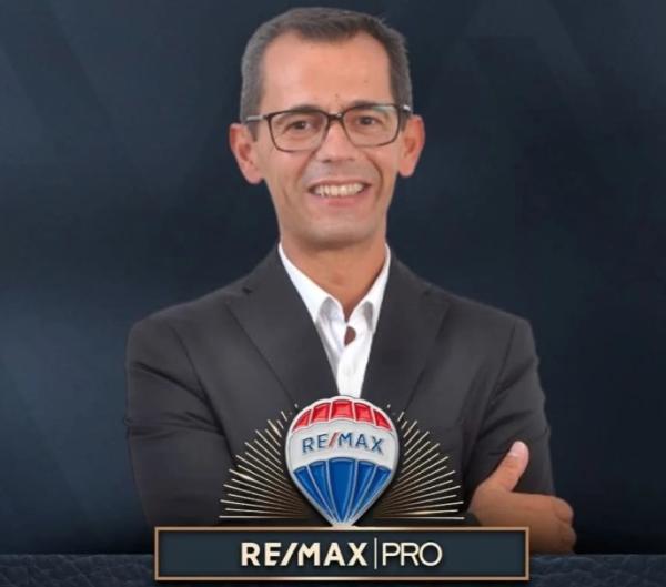 Rui Sobreiro - REMAX Pro - Mediação Imobiliária Felgueiras AMI 9276