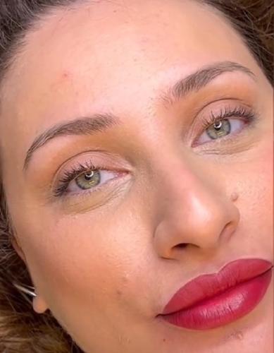 Francielly Costa  Dermopigmentação Profissional 